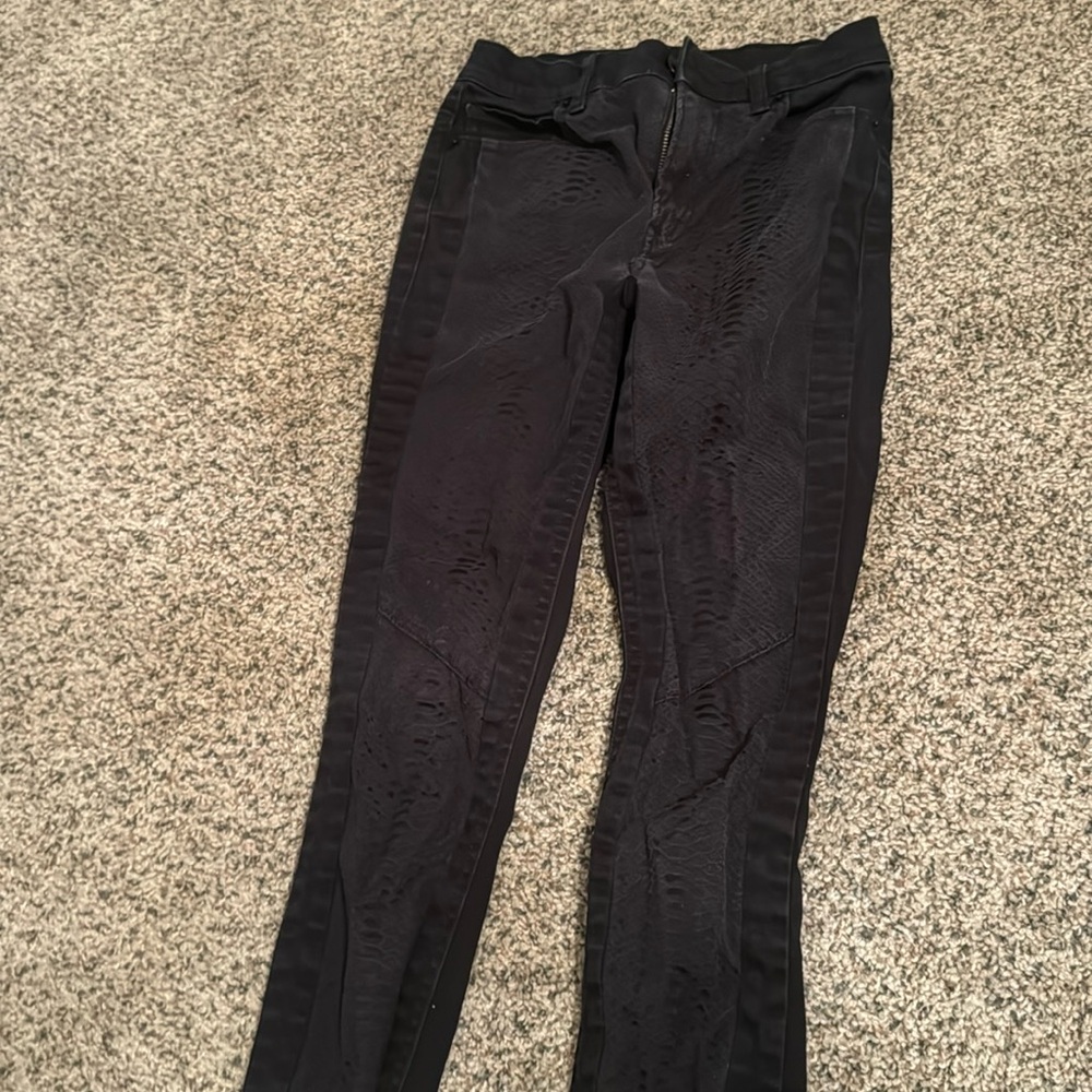 Express Women’s snakeskin print jeans